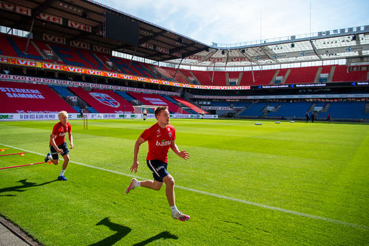 Birger Meling and Jonas Svensson of the Norwegian national