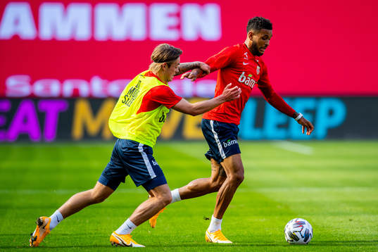Patrick Berg and Joshua King of the Norwegian national