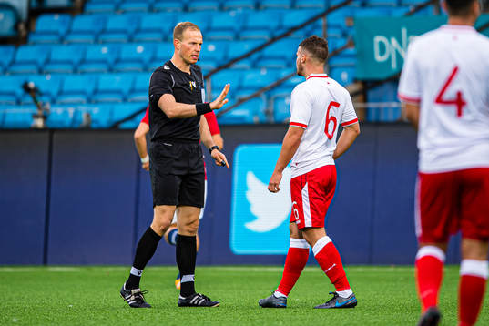 Kaarlo Oskari Hämäläinen, referee,, referee