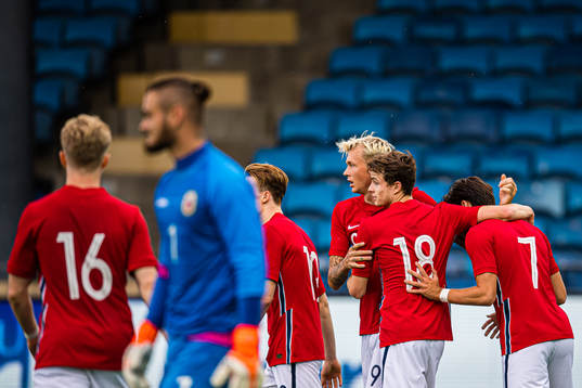 Birk Risa of Norway celebrates