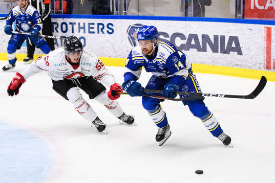 Vita Hästens Albert Lyckåsen och Leksands Oskar Lang
