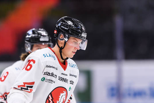 Vita Hästens David Åslin deppar