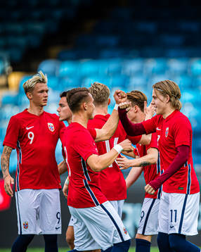 Jens Petter Hauge of Norway celebrates