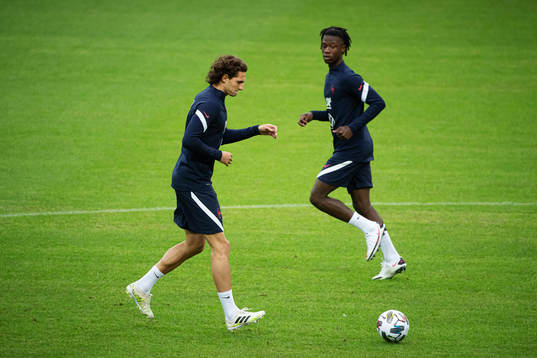 Adrien Rabiot and Eduardo Camavinga of the French national