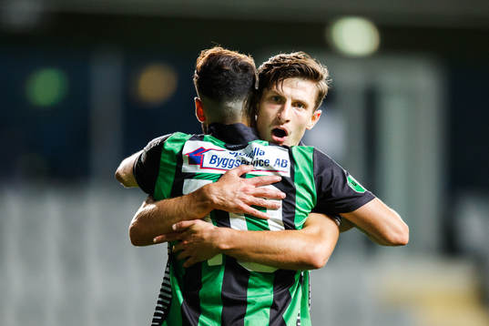 GAIS Mervan Celik och Adnan Maric  jublar
