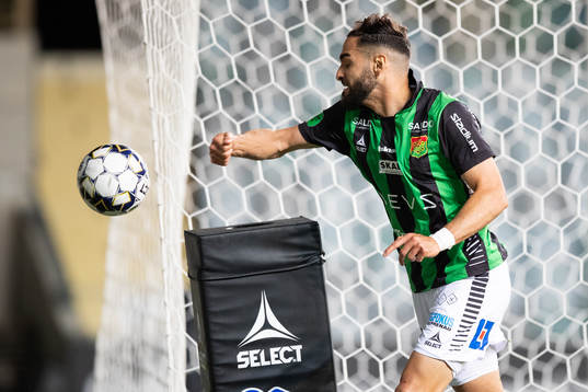 GAIS Mervan Celik slår till reservbollen