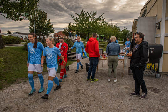Malmö FFs Malin Gunnarsson och Madeleine Hejde gör entré