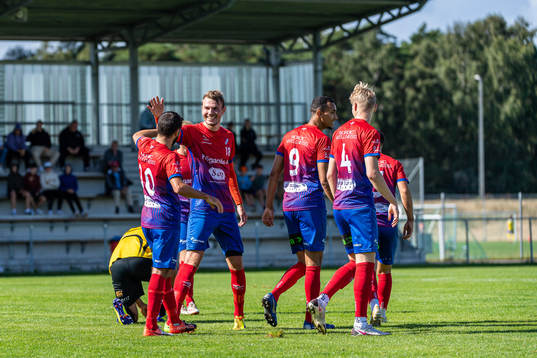 Höganäs spelare jublar