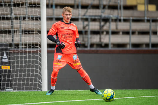 Elfsborgs målvakt Max Helge