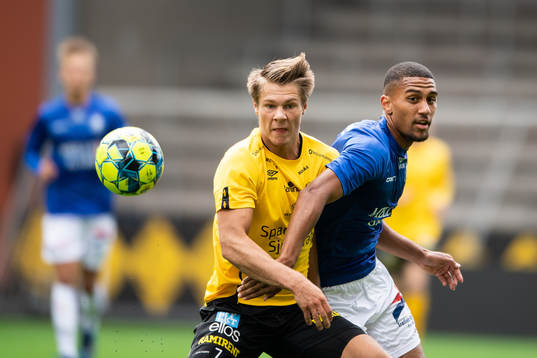 Elfsborgs Gustav Broman och Trelleborgs Gabriel Johnson