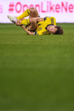 Albin Ekdal of Sweden in pain