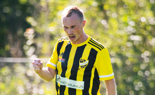 IFK Hässleholms Albin Nilsson kvitterar till 1-1 och