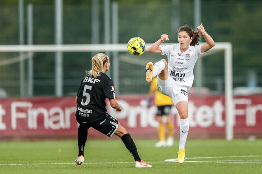 Eskilstunas Loretta Kullashi