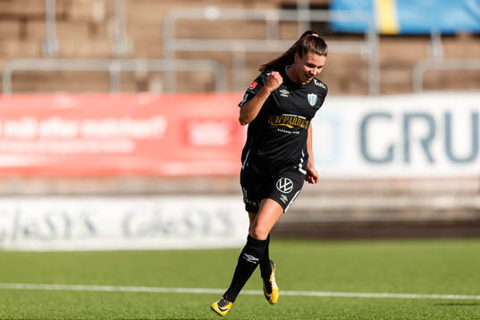 Göteborgs Pauline Hammarlund jublar