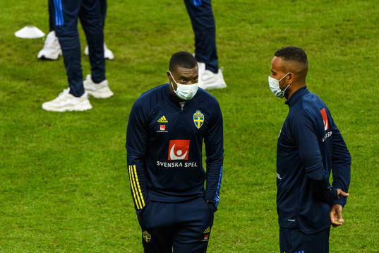 Ken Sema and Isaac Kiese Thelin of Sweden