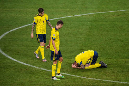 Pontus Jansson of Sweden in pain