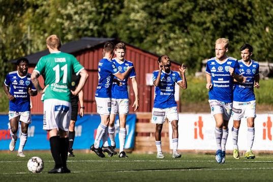 Umeås Beneyam Demte jublar