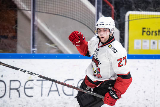 Malmö Redhawks Pontus Westerholm jublar