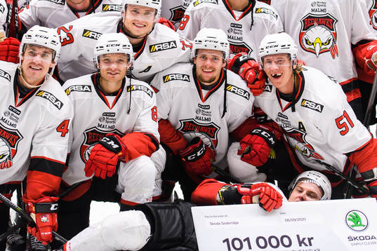 Bläddra bland fler bilder av Ishockey, Skoda Trophy, Final, Djurgården - Malmö Redhawks