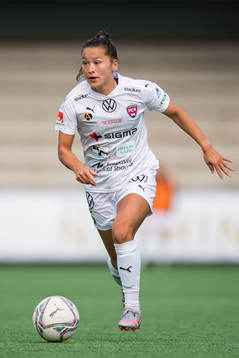 Rosengårds Alexandra Lowe Riley