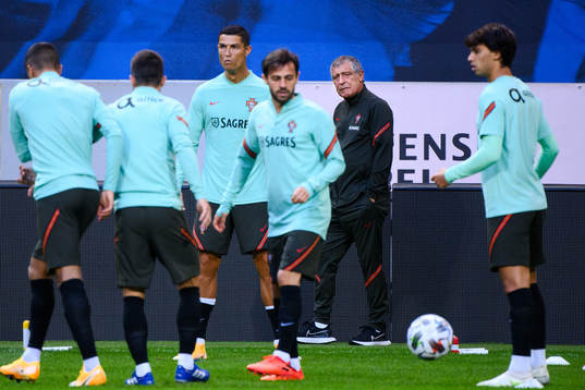 Cristiano Ronaldo and head coach Fernando Santos of the