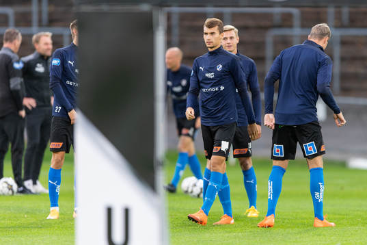 under fotbollsmatchen i Superettan  mellan Halmstad och