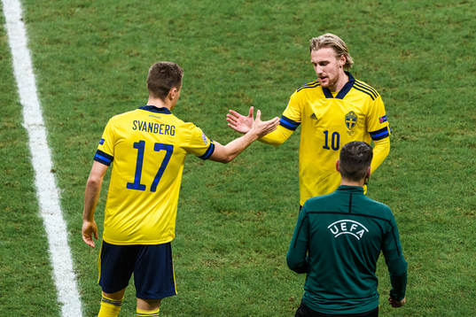 Mattias Svanberg and Emil Forsberg of Sweden