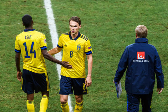 Alexander Isak and Albin Ekdal of Sweden
