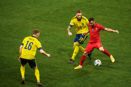 Emil Krafth and Pontus Jansson of Sweden against Bruno