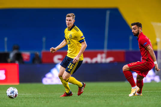 Emil Krafth of Sweden and Bruno Fernandes of Portugal