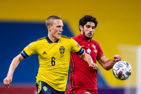 Ludwig Augustinsson of Sweden and Goncalo Guedes of Portugal