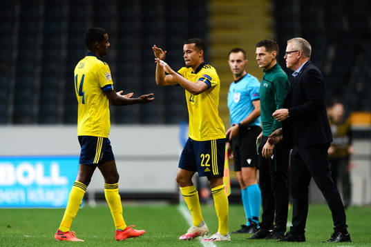 Alexander Isak and Robin Quaison of Sweden