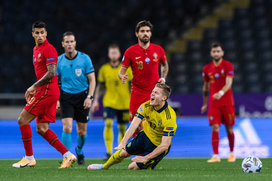 Mattias Svanberg of Sweden in pain