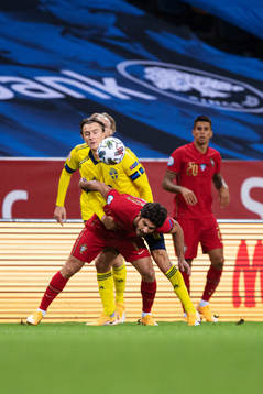 Kristoffer Olsson of Sweden and Goncalo Guedes of Portugal
