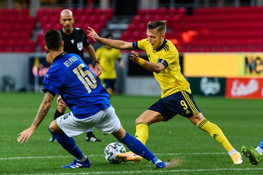 Enriro Del Prato of Italy and Jesper Karlsson of Sweden