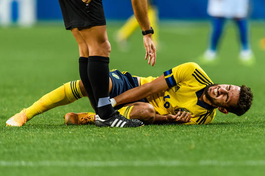 Daleho Irandust of Sweden in pain