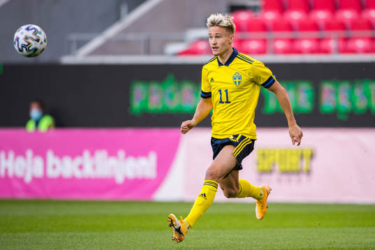 Pontus Almqvist of Sweden