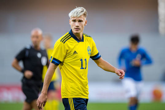 Pontus Almqvist of Sweden