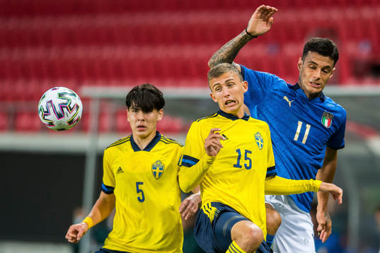 Eric Kahl and John Björkengren of Sweden against Gianluca