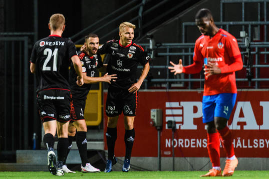 Kalmars Erik Israelsson, Edvin Crona och Filip Sachpekidis