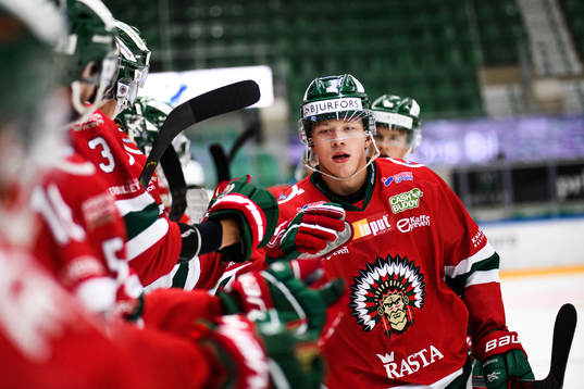 Frölundas Lucas Raymond jublar