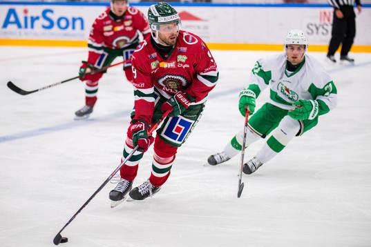 Frölundas Jan Mursak och Rögles Nils Höglander