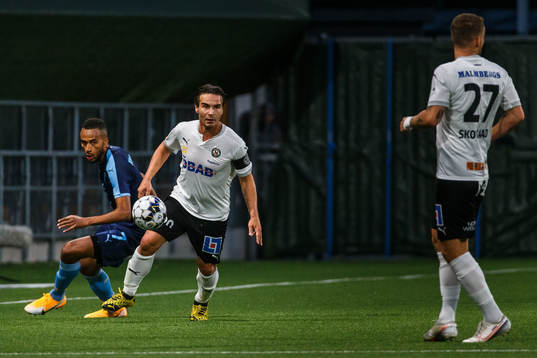 Malmö FFs Isaac Kiese Thelin och Örebros Nordin Gerzic