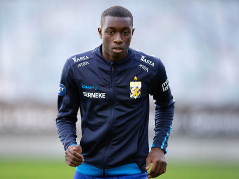 IFK Göteborgs Yahya Kalley innan fotbollsmatchen i