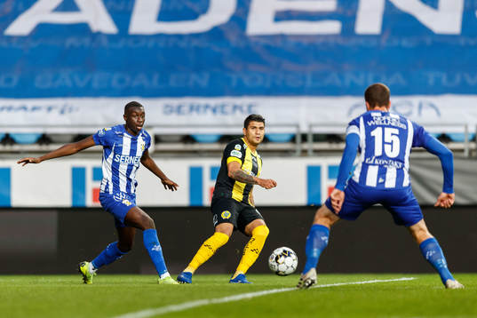 IFK Göteborgs Yahya Kalley och Hammarbys Paulinho
