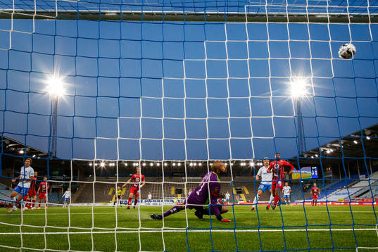 IFK Norrköpings Jonathan Levi gör 1-0 bakom Östersunds