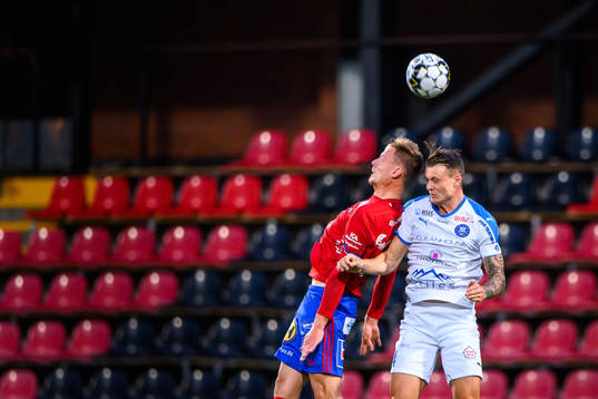 Östers Simon Alexandersson och Akropolis Marcus