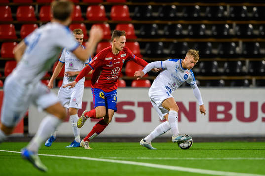 Östers Simon Alexandersson och Akropolis Jens Jacobsson