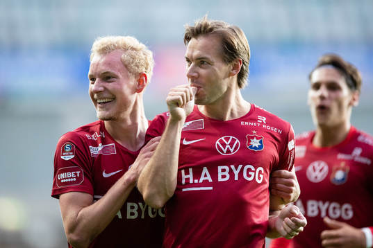 Bläddra bland fler bilder av Fotboll, Superettan, Örgryte - Ljungskile