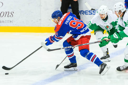 Oskarshamns Rickard Palmberg och Rögles Raphael Lavoie